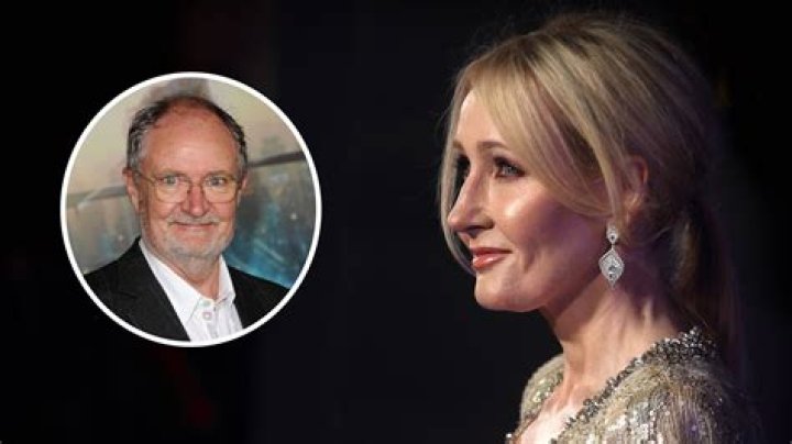 8 Stars Who’ve Recovered From Coronavirus Symptoms: J.K. Rowling, Tom Hanks & More