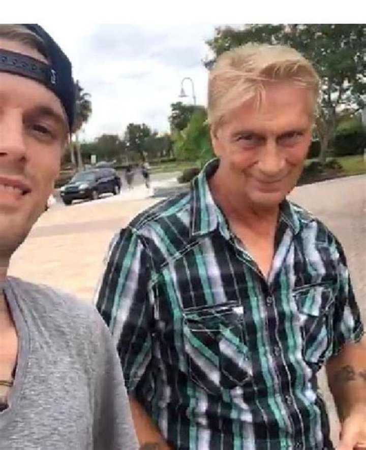 Aaron & Nick’s Dad – Hollywood Life