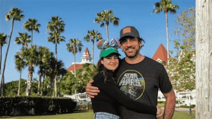 Aaron Rodgers & Shailene Woodley Attend The Kentucky Derby – Photos – Hollywood Life