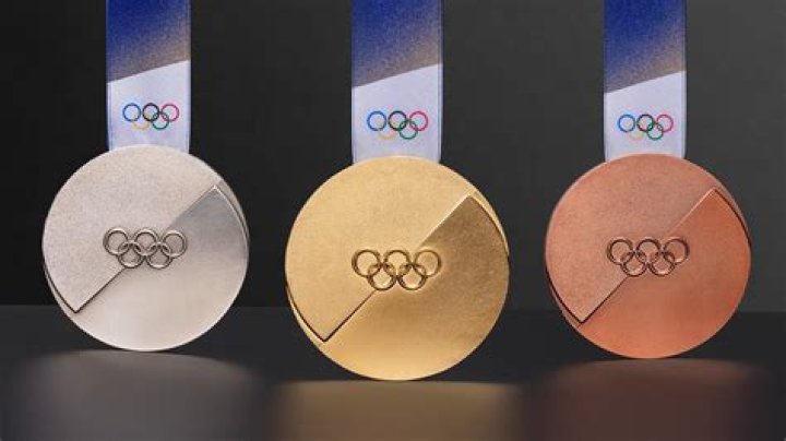 All About The Olympic Gold Medalist – Hollywood Life