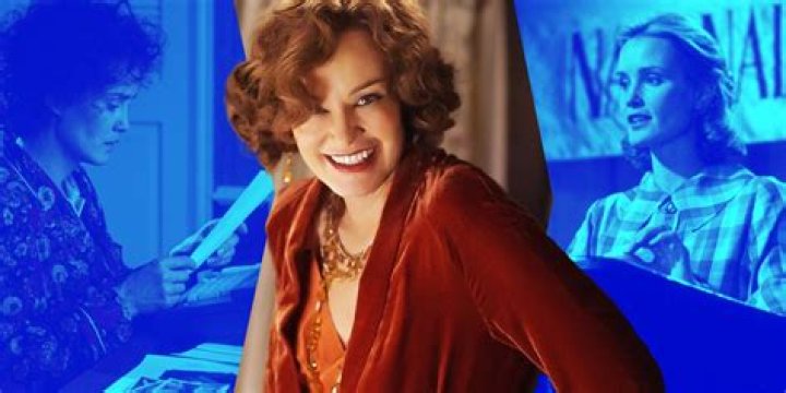 American Horror Story’: Jessica Lange Throws Shade At Lea Michele – Watch