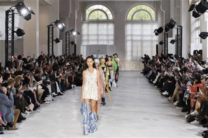 Bella Thorne Stuns in Jaw-Dropping Gold Bodysuit For Latest Paris Fashion Week Show: Photos