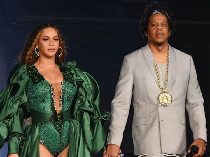 Beyonce & JAY-Z’s Relationship In Photos After Cheating Scandal – Hollywood Life