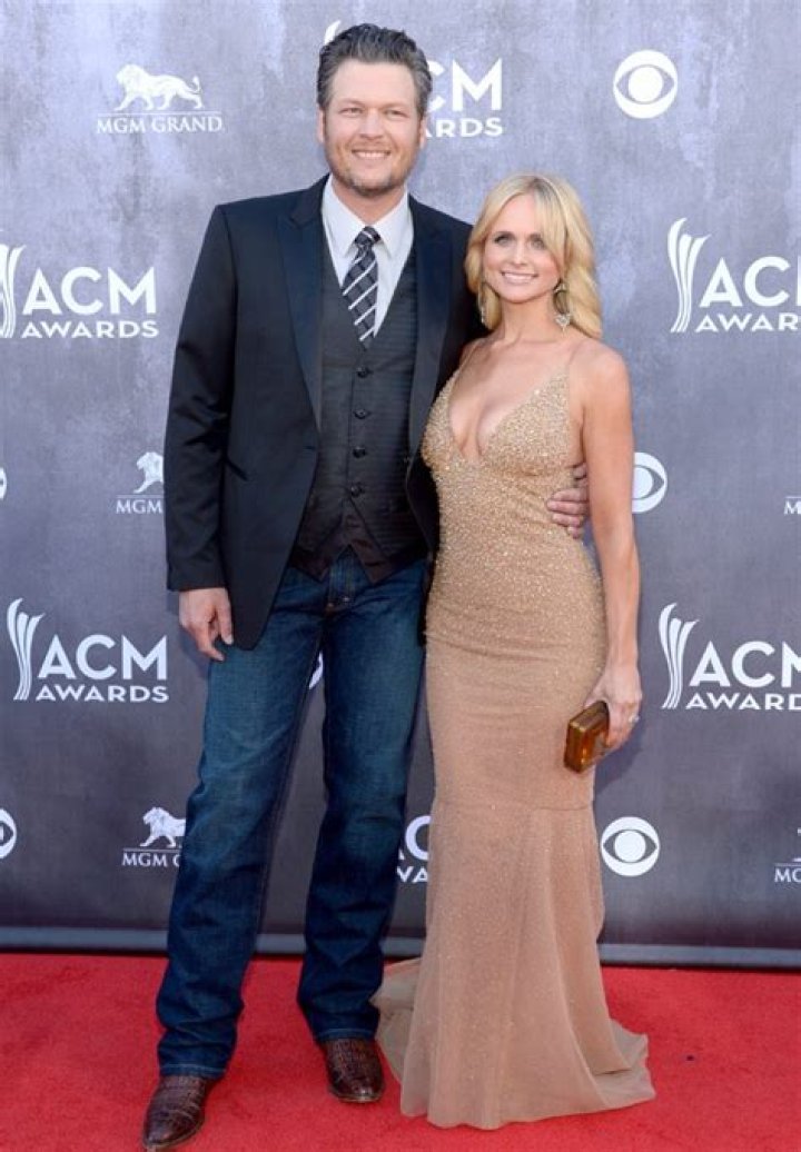 Blake Shelton To Be A Dad – Hollywood Life