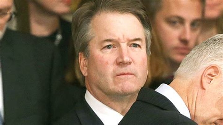 Brett Kavanaugh Forced Out Of Morton’s Steakhouse By Pro Choice Protest – Hollywood Life