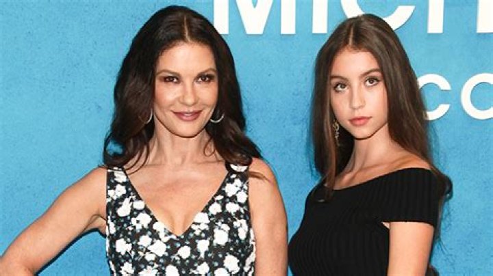 Carys Douglas Stuns In Silk Dress & Looks Like Catherine Zeta-Jones – Hollywood Life