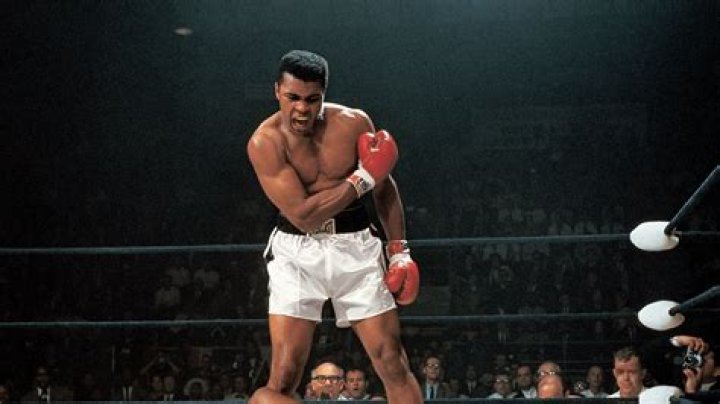Celebs Pay Tribute To Muhammad Ali — PICS