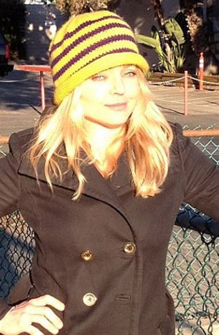 Cristie Schoen Cobb — SEE PICS