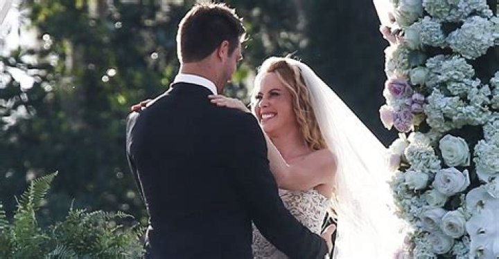 Exclusive Wedding Pics – Hollywood Life