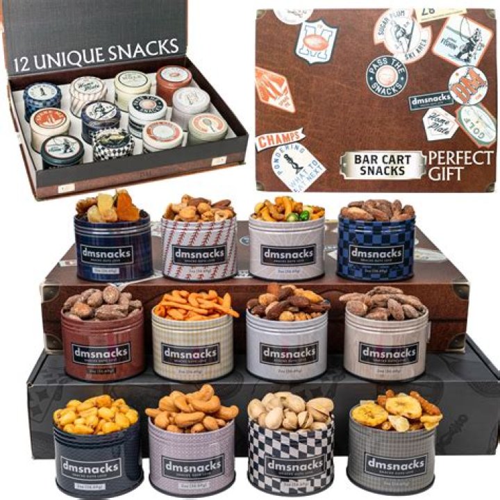 For All The Loved Ones You Can’t Celebrate With This Year, Send Them This Gourmet Snack Box