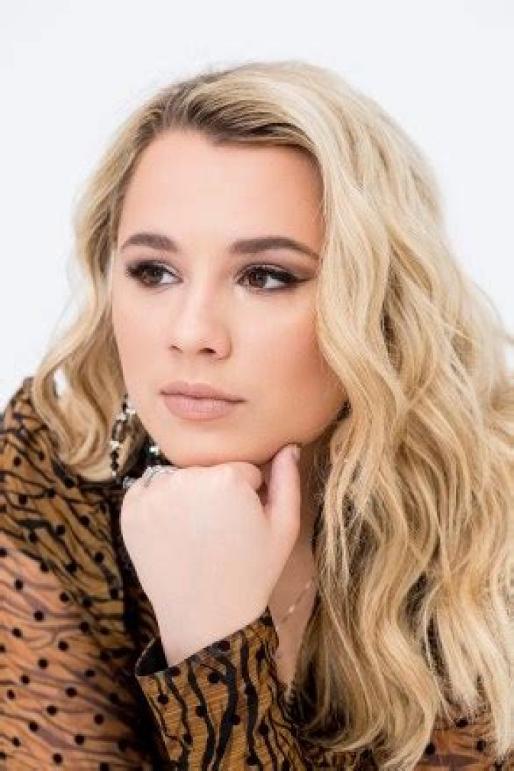 Gabby Barrett Admits Marrying Cade Foehner Changed Her In The ‘Best Way’ & Hints At Collab On New Album