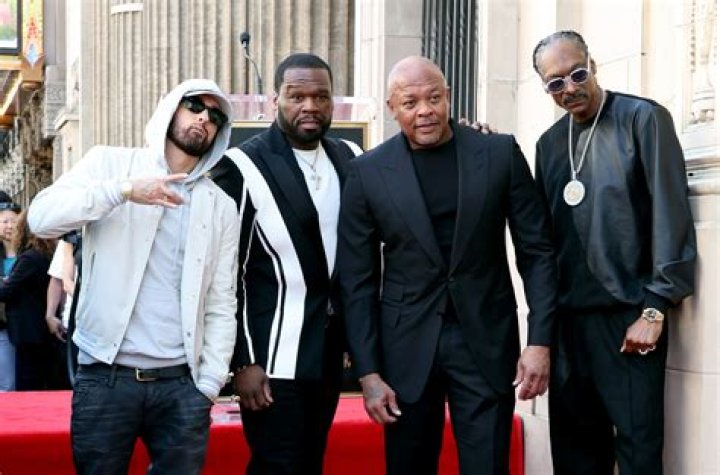 He Disses Eminem’s Fans – Hollywood Life