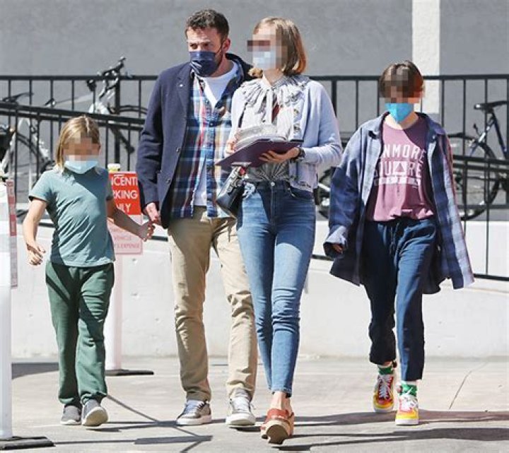 Her Motherhood Moments – Hollywood Life