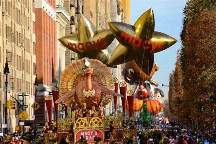 Idina Menzel Dazzles Performing ‘Sleigh Ride’ In Cozy Coat At Macy’s Thanksgiving Parade