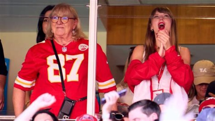 Is Taylor Swift Attending Travis Kelce’s Next Kansas City Chiefs Game? – Hollywood Life