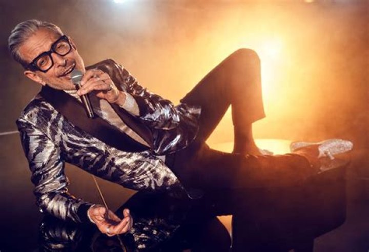 Jeff Goldblum Celebrity Profile – Hollywood Life