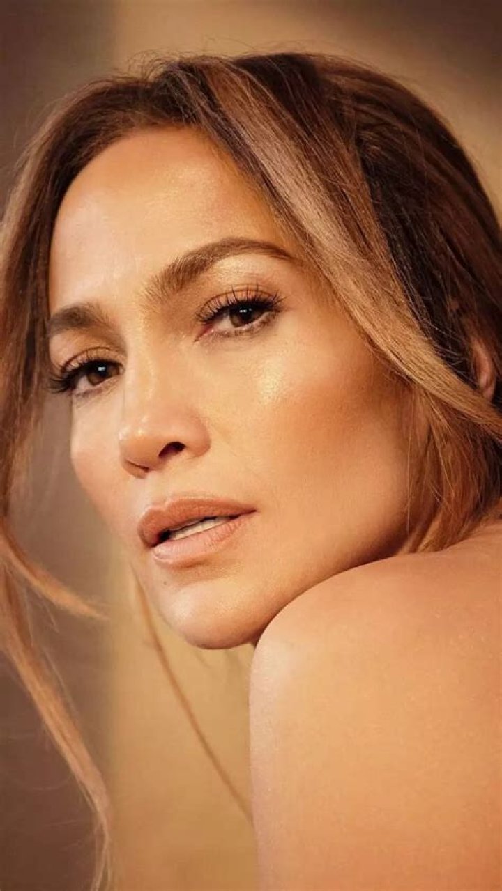 Jennifer Lopez Young: Photos – Hollywood Life
