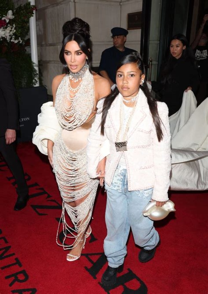 ‘Jersey Shore’s Angelina Looks Identical To Kim Kardashian In New Selfie — See Pic