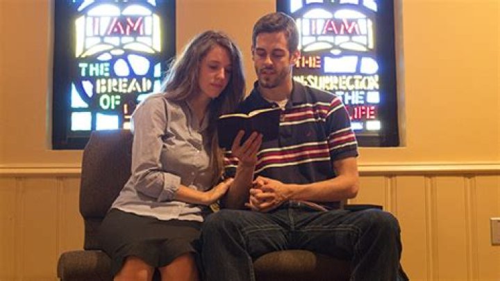 Jill Duggar Reveals if She’s ‘In Contact’ With Josh’s Wife Anna – Hollywood Life