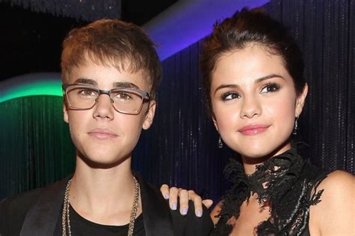 Justin Bieber & Selena Gomez’s New Dinner Date — Back Together?