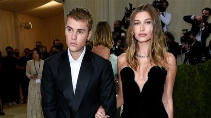 Justin Bieber Was Protecting Selena Gomez In Orlando Bloom Brawl