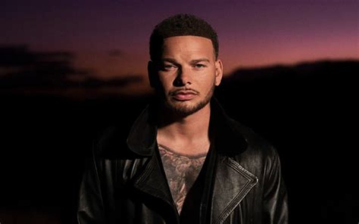 Kane Brown Reveals He Has ‘Several Pop Songs’ He’s Hoping To Release – Hollywood Life