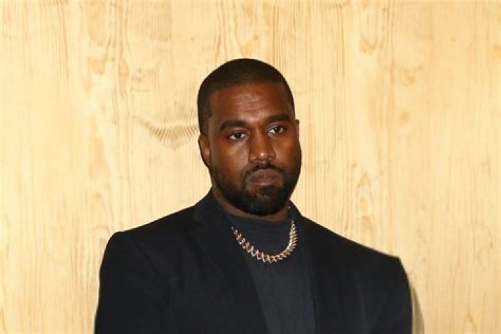 Kim Kardashian Is Sure Kanye West Will Propose To Her Soon
