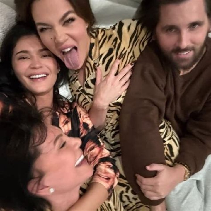 Kourtney Kardashian & Scott Disick Back Together? See Her Sweet Message