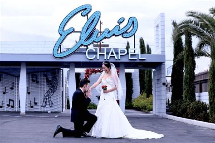 Kourtney Kardashian & Travis Barker Demanded ‘Elvis’ Officiant For Wedding, Chapel Owner Says