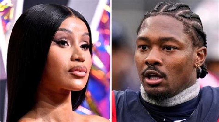 Kylie Jenner Appears In Cardi B & Megan Thee Stallion’s ‘WAP’ Video – Hollywood Life