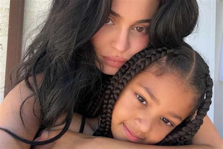 Kylie Jenner’s Daughter Stormi, 2, Looks So Grown Up Wearing Hoop Earrings In New Pics