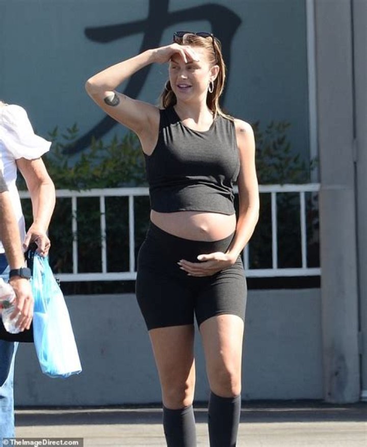 Lala Kent Pregnant & Expecting 1st Child With Randall Emmett – Hollywood Life