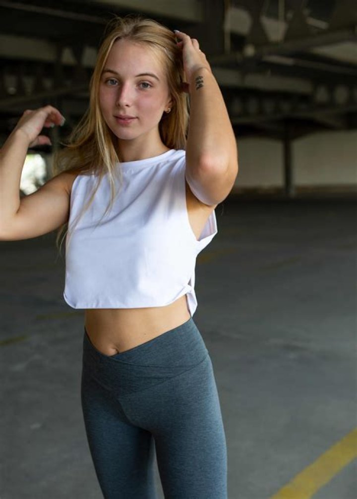 Larsa Pippen: See Her 1st Photos Out & About In A Crop Top & Short Shorts After Battling COVID-19