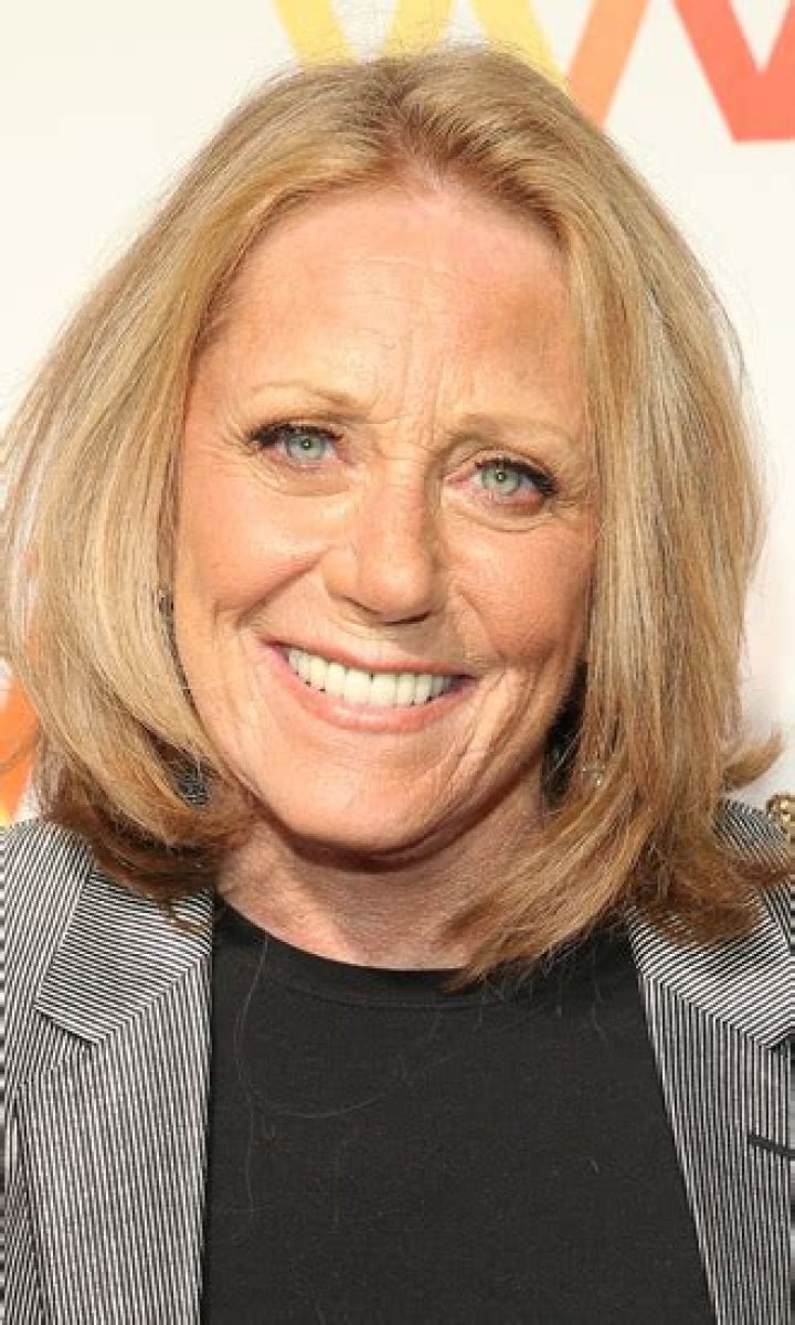 Lesley Gore Celeb Profile – Hollywood Life