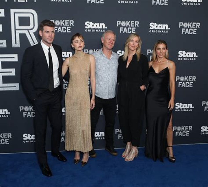 Liam Hemsworth & Gabriella Brooks Attend ‘Poker Face’ Premiere: Photos – Hollywood Life