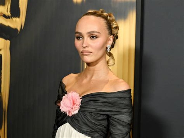 Lily-Rose Depp Has Date Night With BF After Johnny’s Trial Win – Hollywood Life