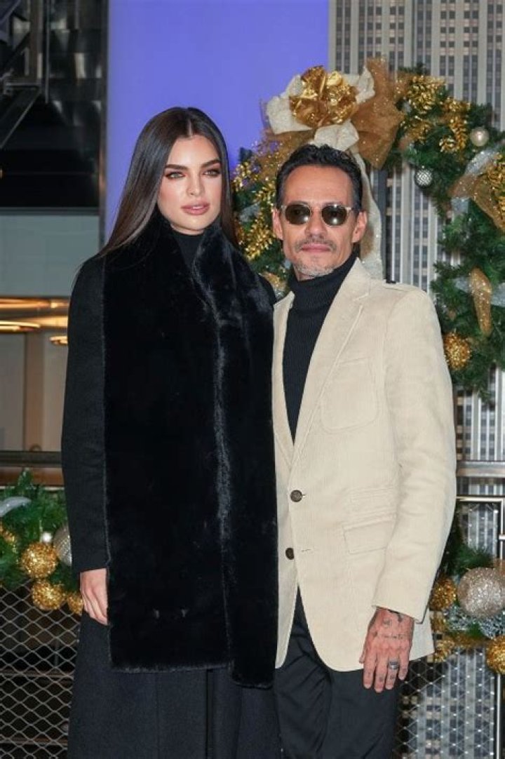 Marc Anthony & Nadia Ferreira: Photos – Hollywood Life