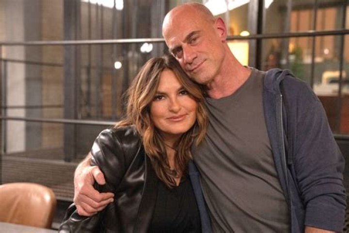 Mariska Hargitay Admits She Instantly Connected To ‘SVU’ Co-Star Chris Meloni: It Was ‘Life-Changing’