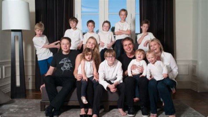 Meet His 11 Children, Including His Surprise Twins – Hollywood Life