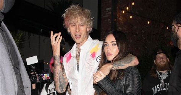 Megan Fox Seen Smiling While Watching Machine Gun Kelly Perform: Photo – Hollywood Life