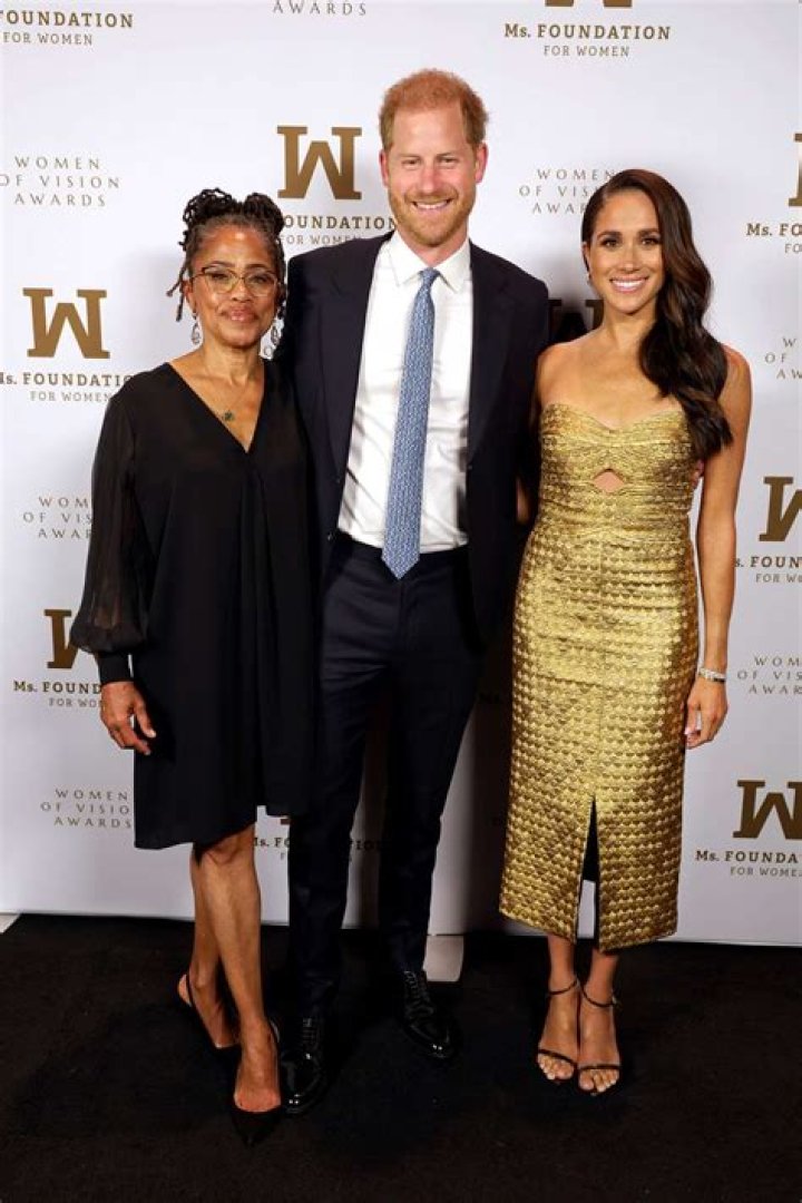 Meghan Markle’s Half-Sister Slams Duchess’ Mom, Doria: She Barely Raised Meghan