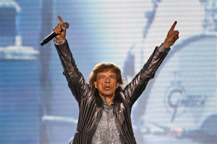 Mick Jagger’s 29-Year-Old GF Gives Birth: Rockstar Becomes 8-Time Dad At Age 73