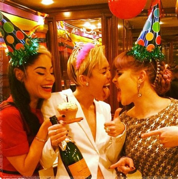 Miley Cyrus Celebrates Birthday With Strippers & One Direction After AMAs