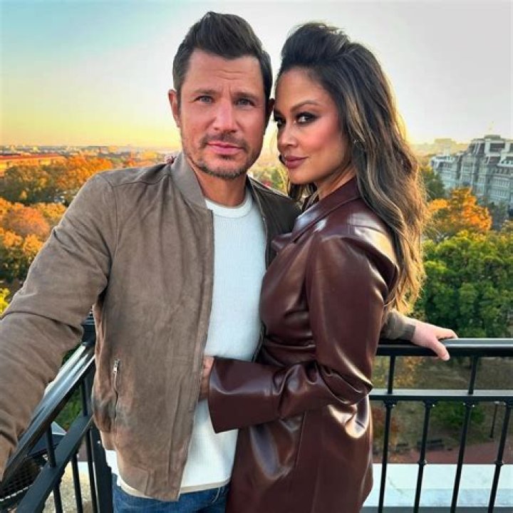 Nick Lachey Breaks Silence On Jessica Simpson’s Tell-All Book – Hollywood Life
