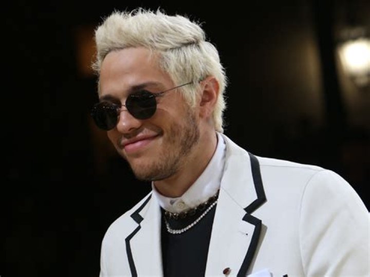 Pete Davidson & Phoebe Dynevor Fuel Romance Speculation By Wearing Identical Necklaces