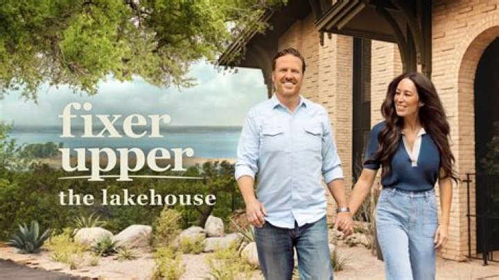 Photos Of The ‘Fixer Upper’ Couple – Hollywood Life