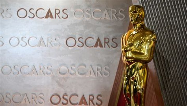 Photos of the Oscar-Nominated Star – Hollywood Life