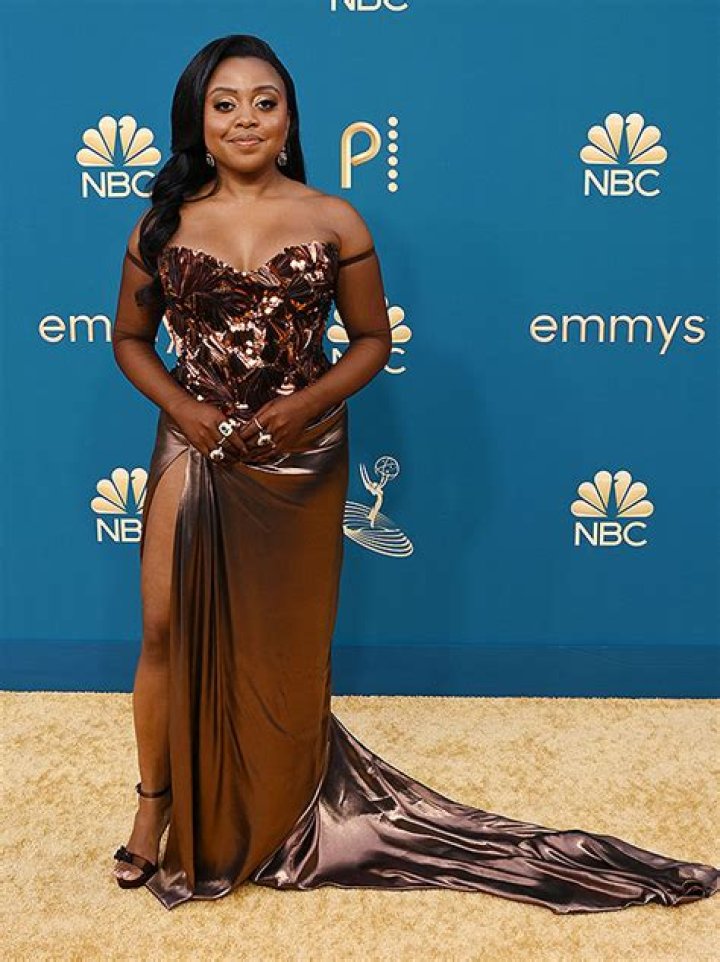Quinta Brunson Hilariously Interrupts Jimmy Kimmel’s Monologue After Emmys Controversy: Watch