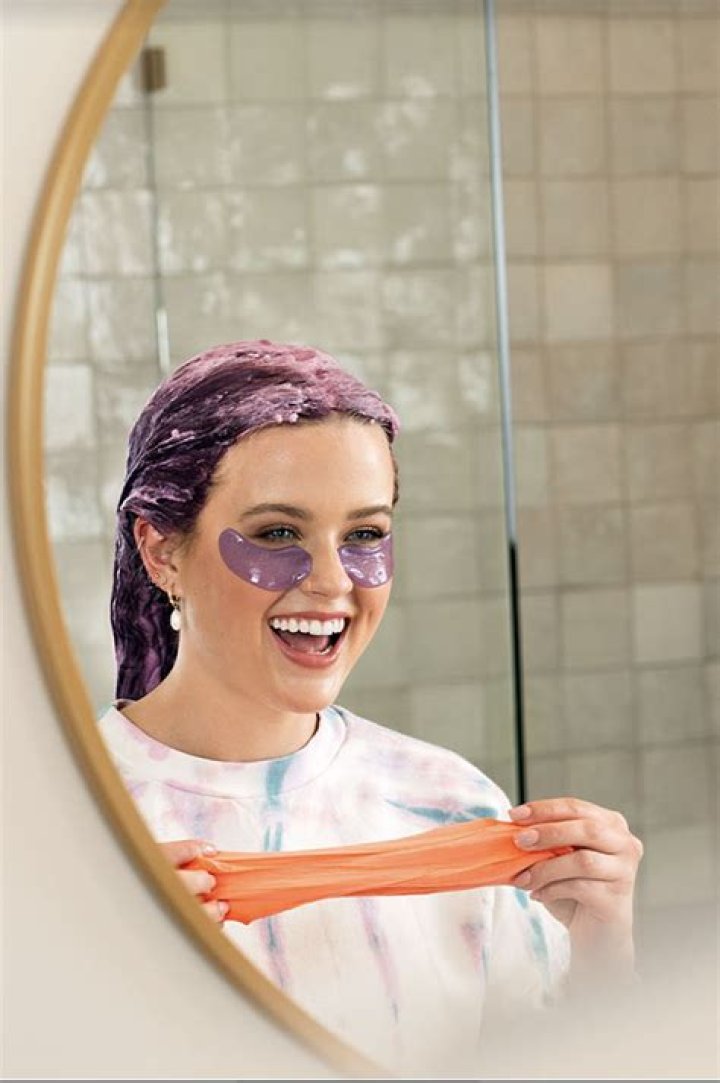 Reese Witherspoon’s Daughter Ava Phillippe, 21, Debuts Purple Hair Makeover: See Before & After Pics