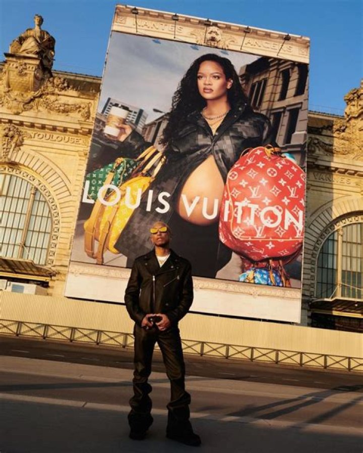 Rihanna & Rumored Ex A$AP Rocky Reportedly Get Cozy At Louis Vuitton Fashion Show